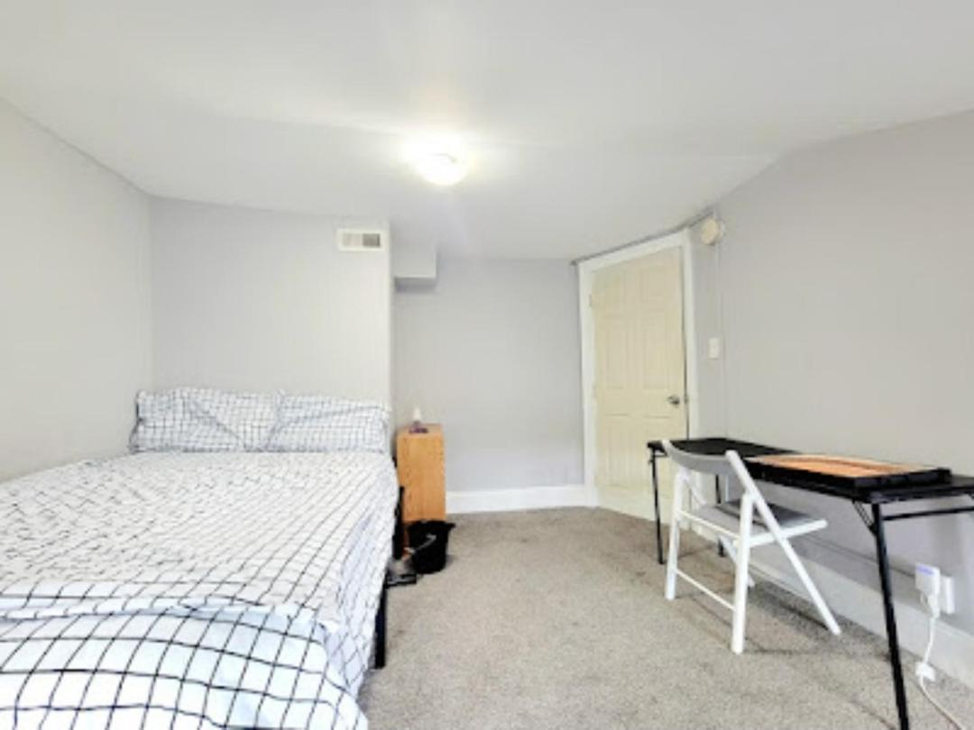 Budget Bed Room Near Downtown Inner Harbor W Free Parking Baltimore Exterior foto
